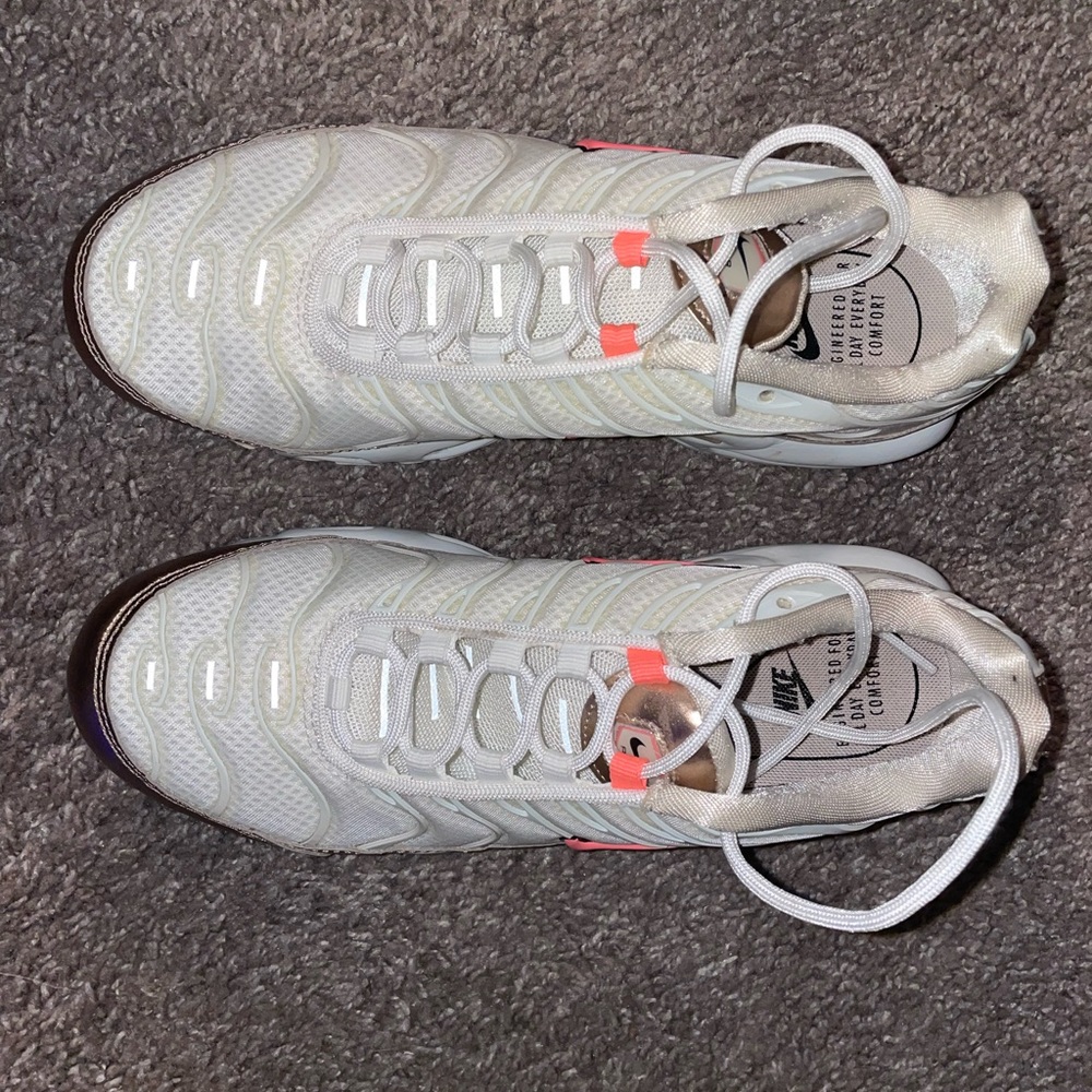 Womens Air Max Plus 'Light Orewood Brown'